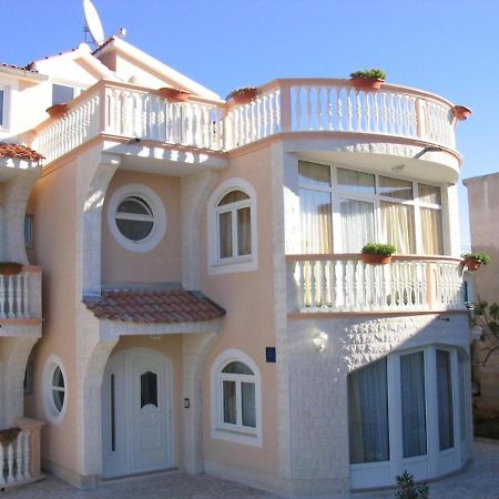 Azul Vodice Lägenhet Exteriör bild