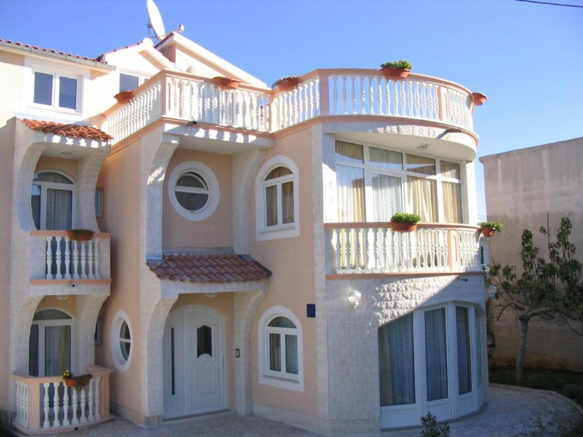Azul Vodice Lägenhet Exteriör bild