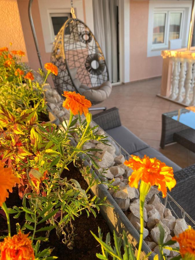Azul Vodice Lägenhet Exteriör bild