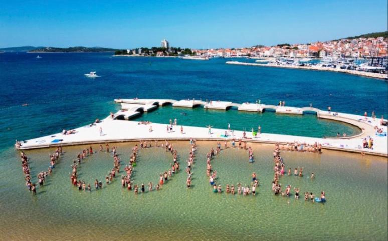 Azul Vodice Lägenhet Exteriör bild